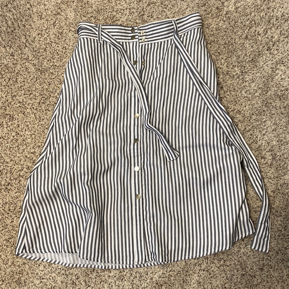 Loft midi skirt with pockets